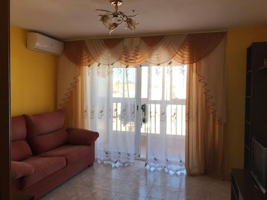 Apartamento Aitana.Esta A 2 Km De La Playa Andando Lägenhet Alicante Exteriör bild