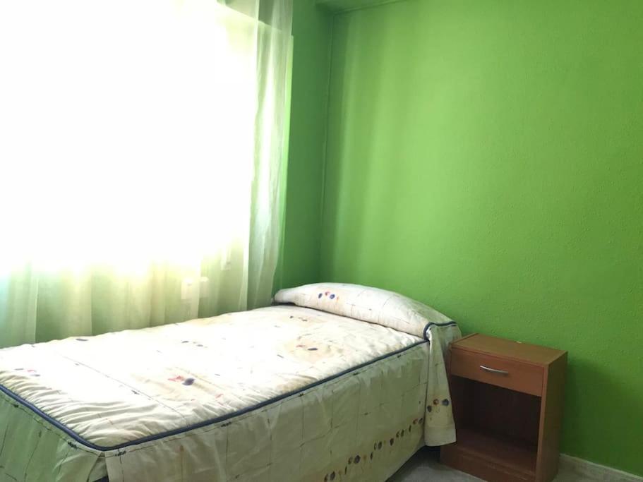 Apartamento Aitana.Esta A 2 Km De La Playa Andando Lägenhet Alicante Exteriör bild