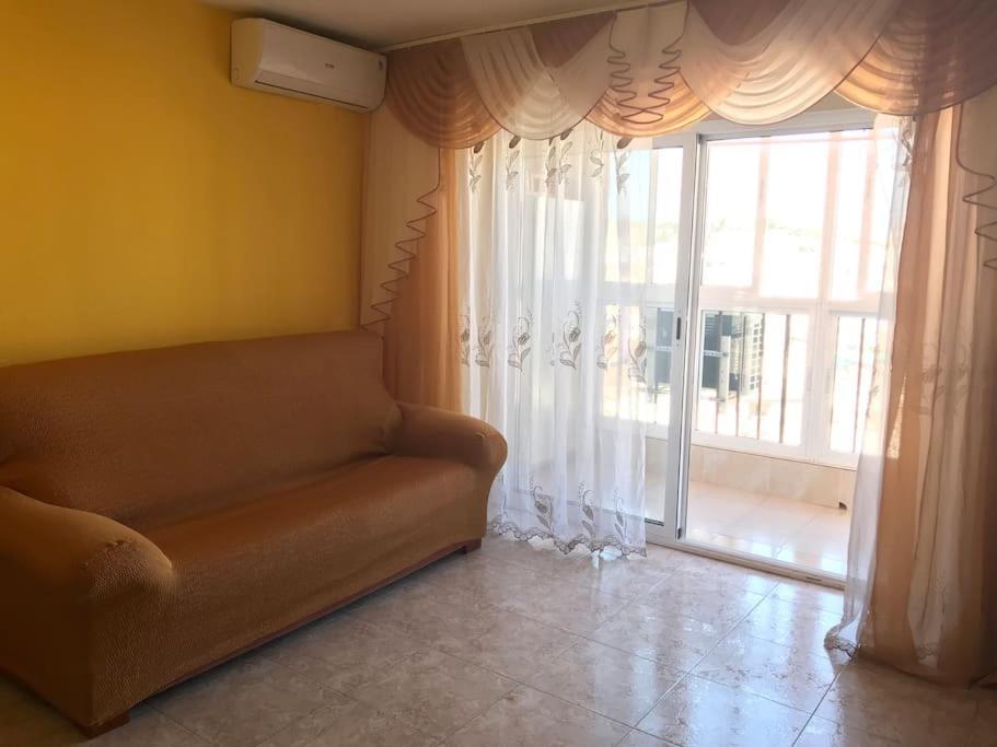 Apartamento Aitana.Esta A 2 Km De La Playa Andando Lägenhet Alicante Exteriör bild